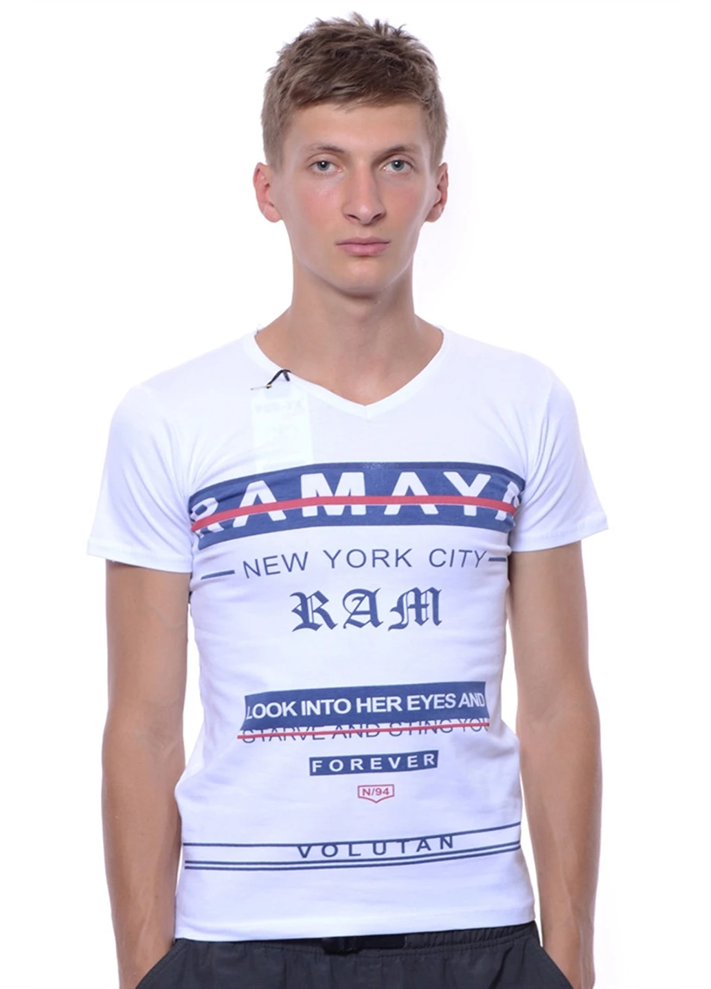 Белая футболка Pera