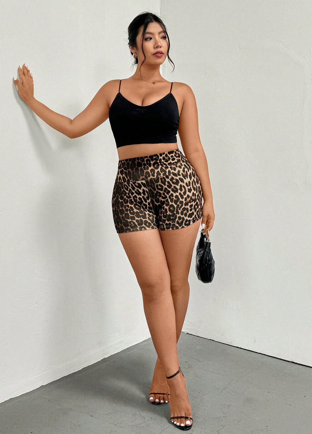 Шорти SHEIN (365628479)