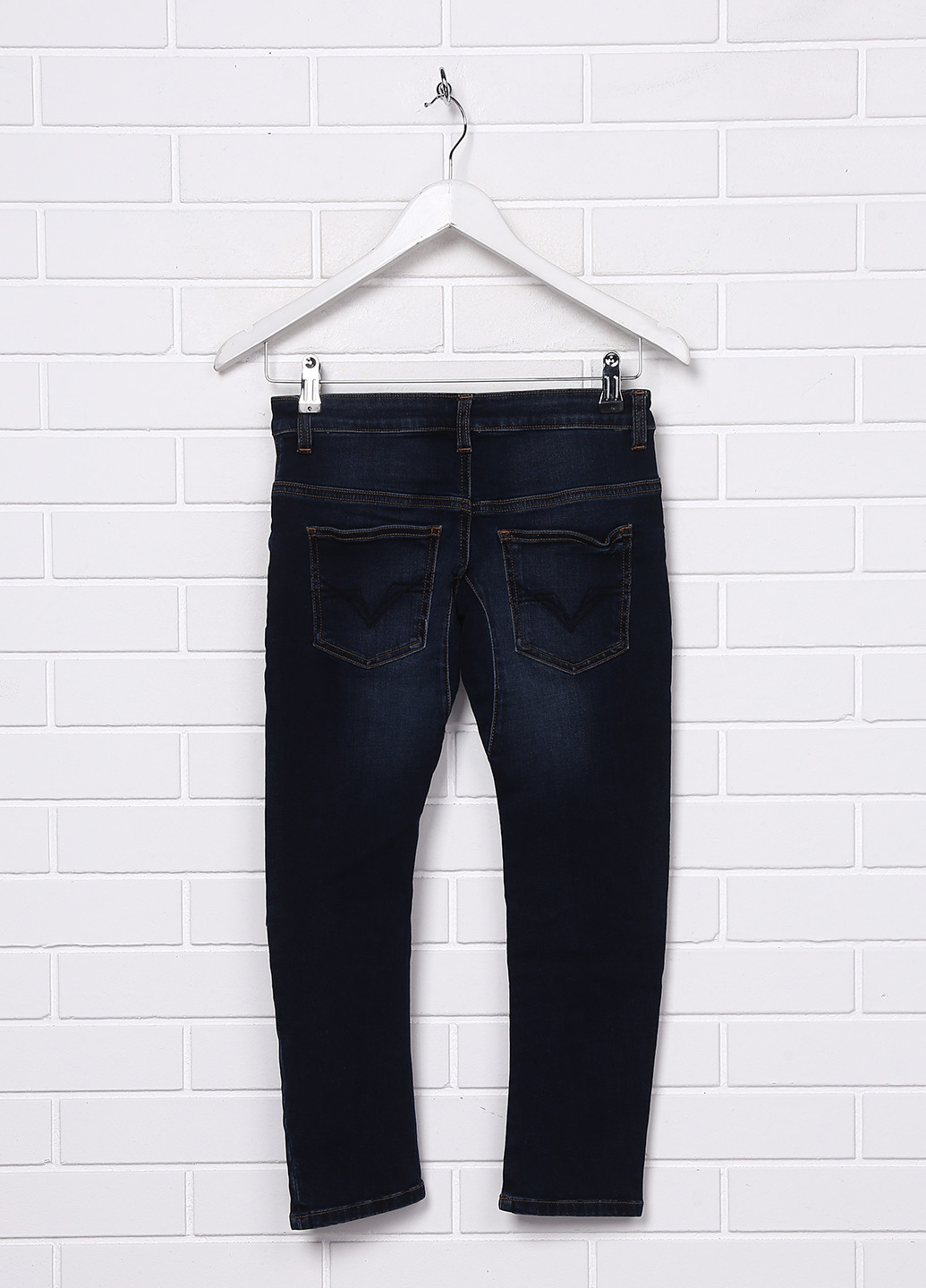 Темно-синие демисезонные зауженные джинсы Guess