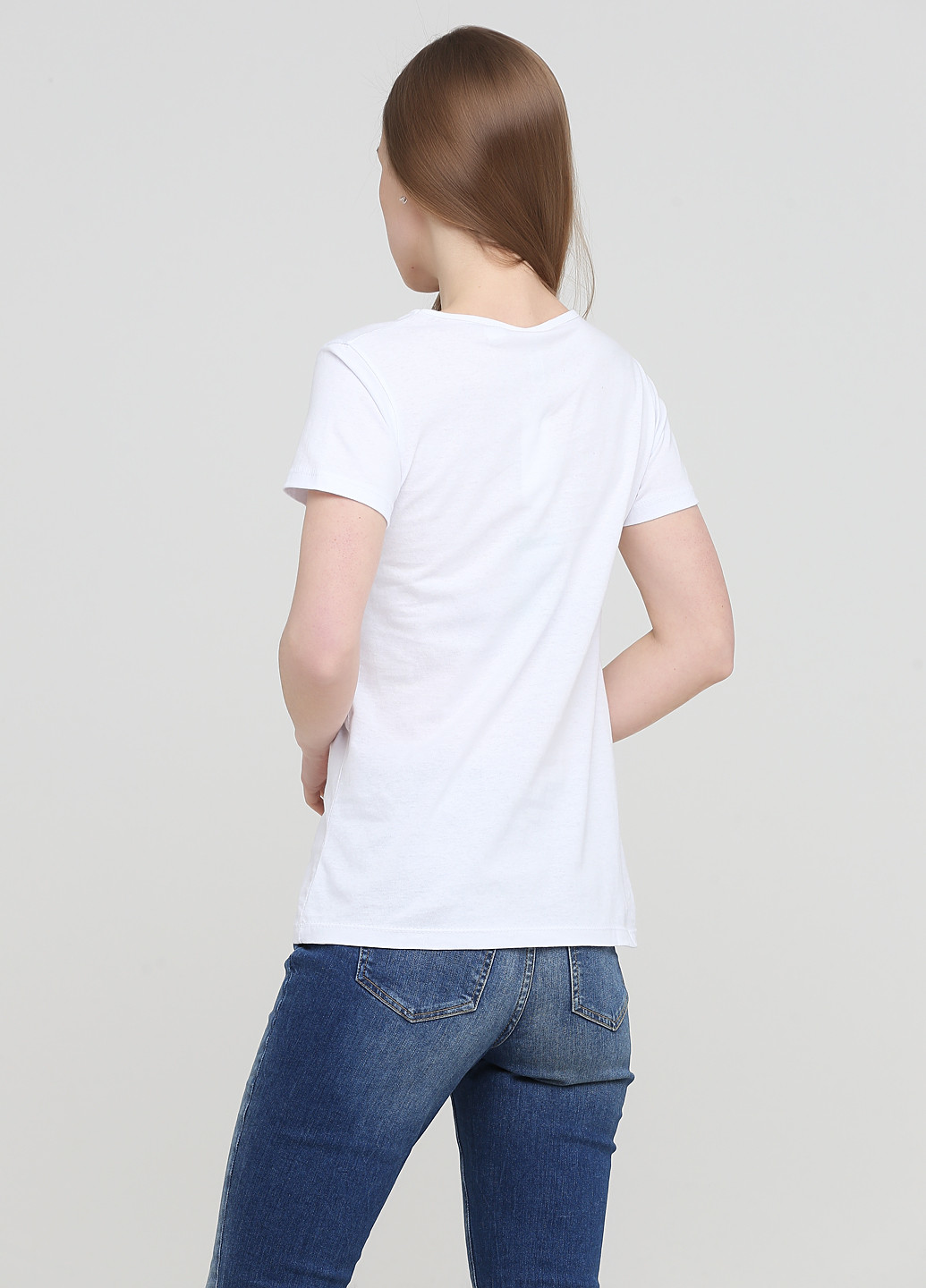 Белая летняя футболка Frekans