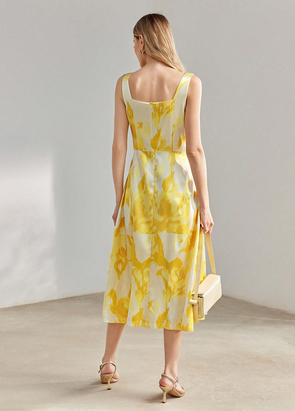 Желтое кэжуал платье SHEIN с рисунком