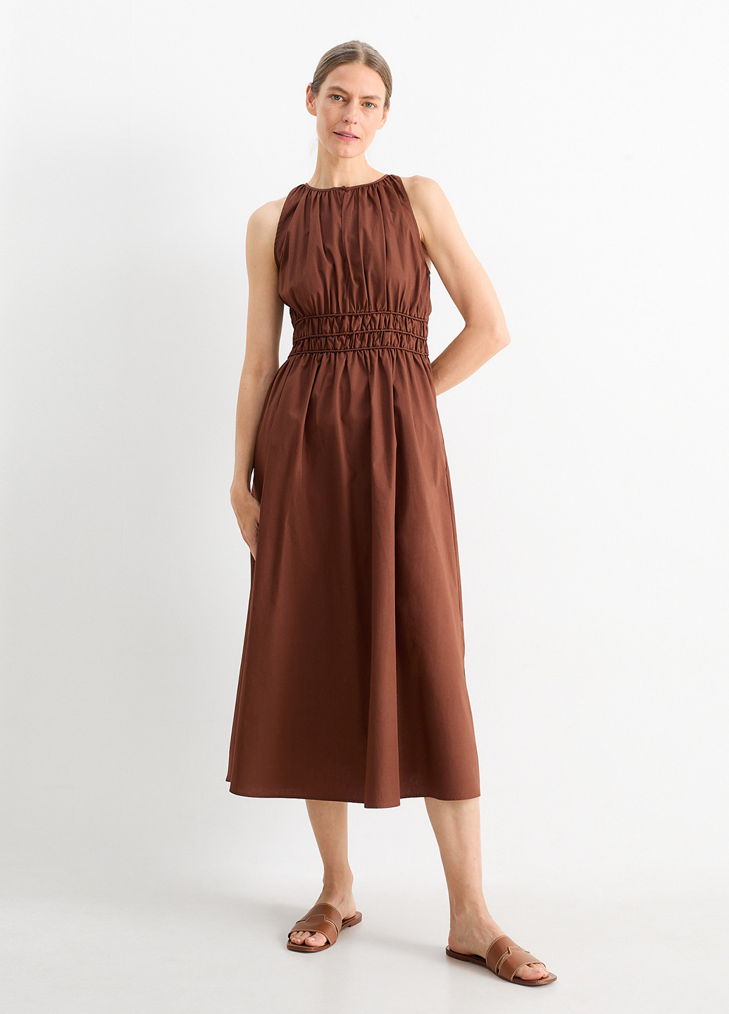 Коричневое кэжуал платье в стиле ампир C&A однотонное
