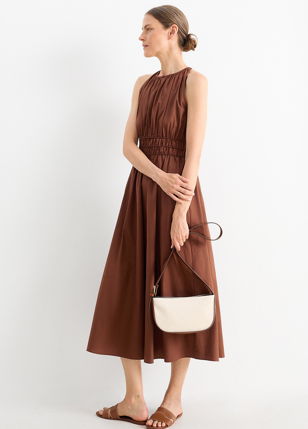 Коричневое кэжуал платье в стиле ампир C&A однотонное