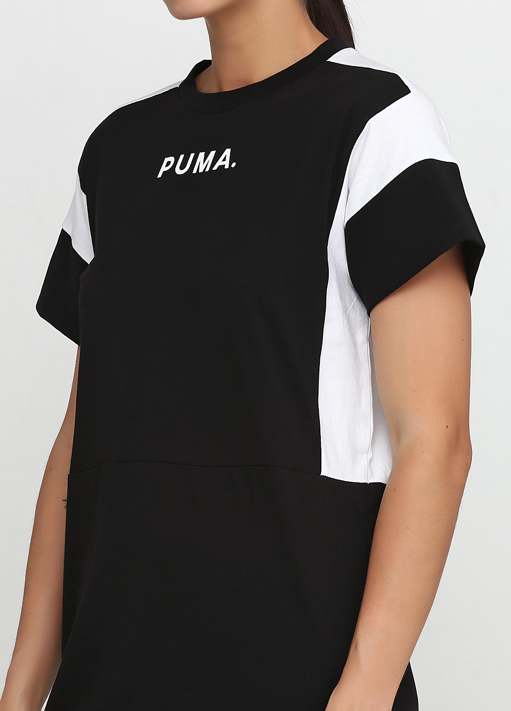 Чорна спортивна плаття, сукня сукня-футболка Puma з написами