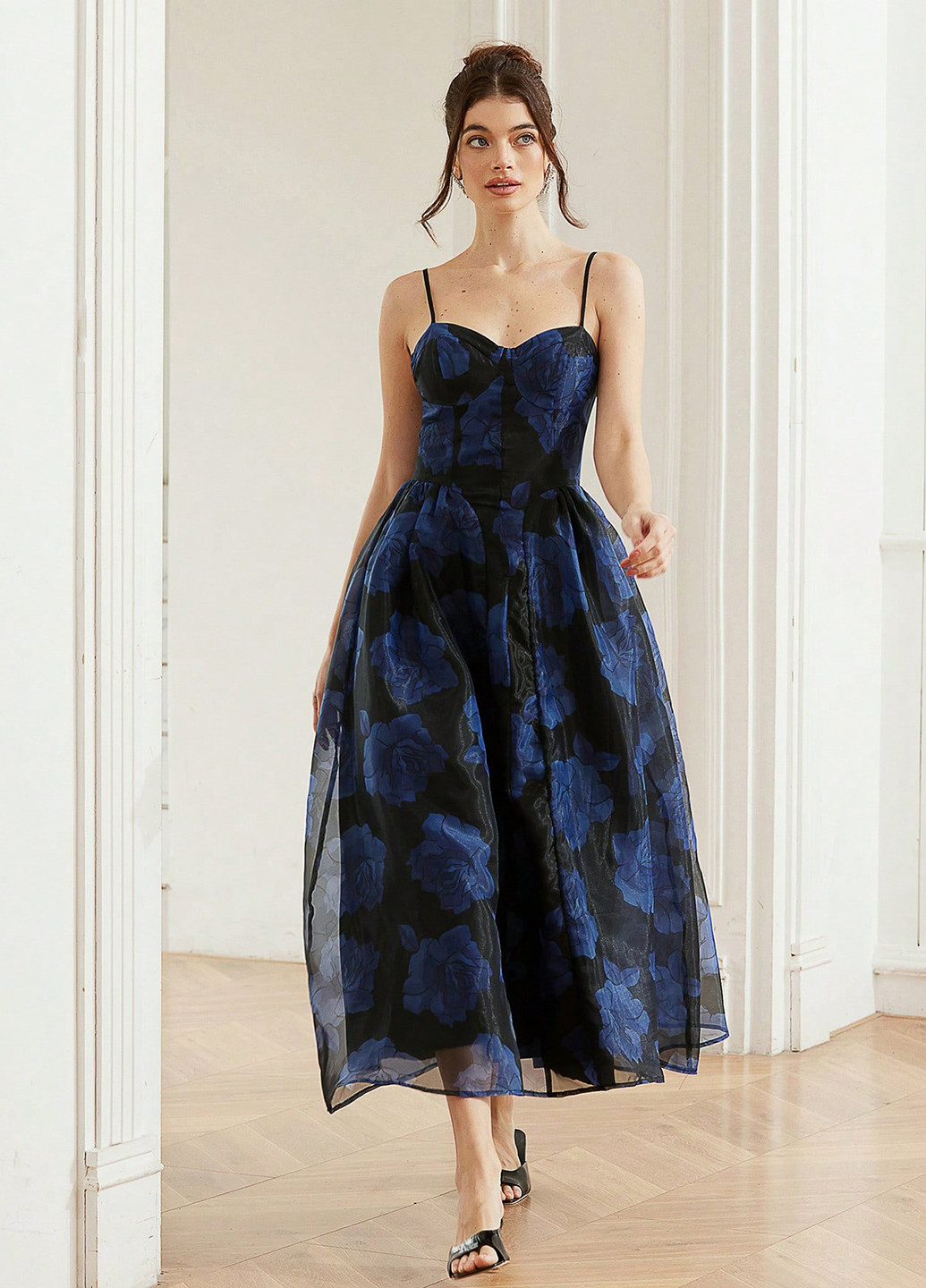 Чорна вечірня сукня а-силует SHEIN троянди