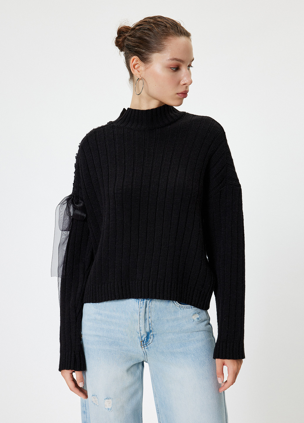 Черный демисезонный свитер KOTON