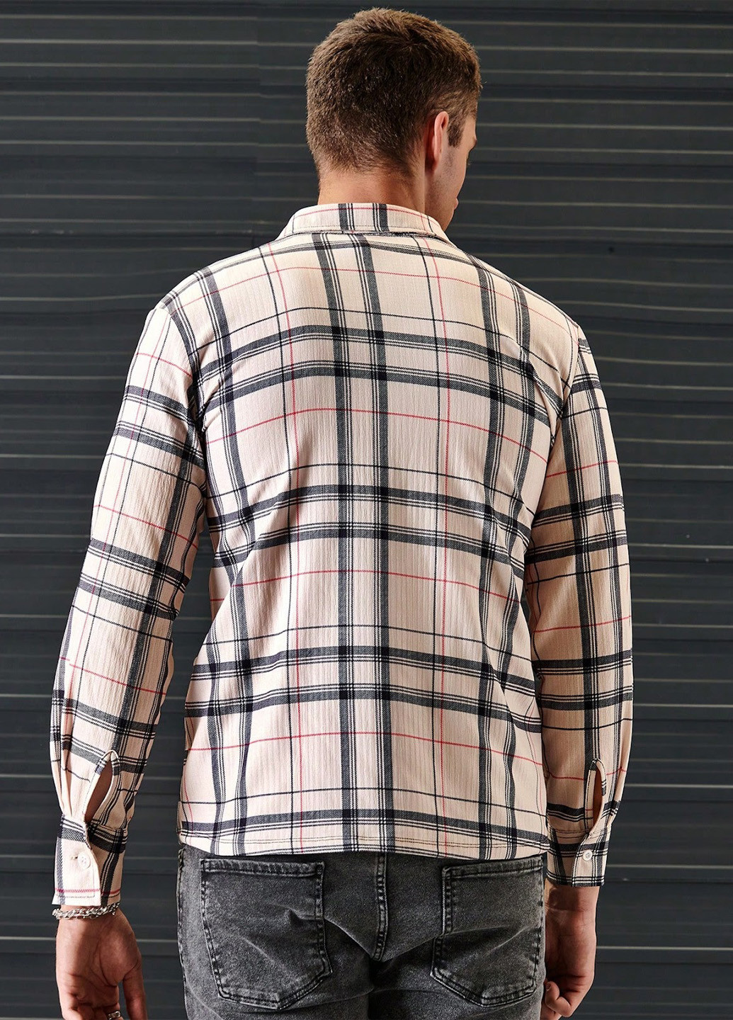 Светло-бежевая кэжуал рубашка в клетку SHEIN