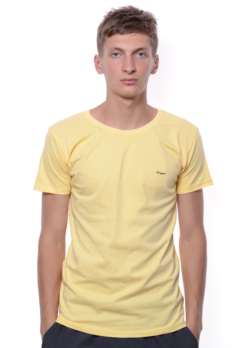 Лимонная футболка V&A