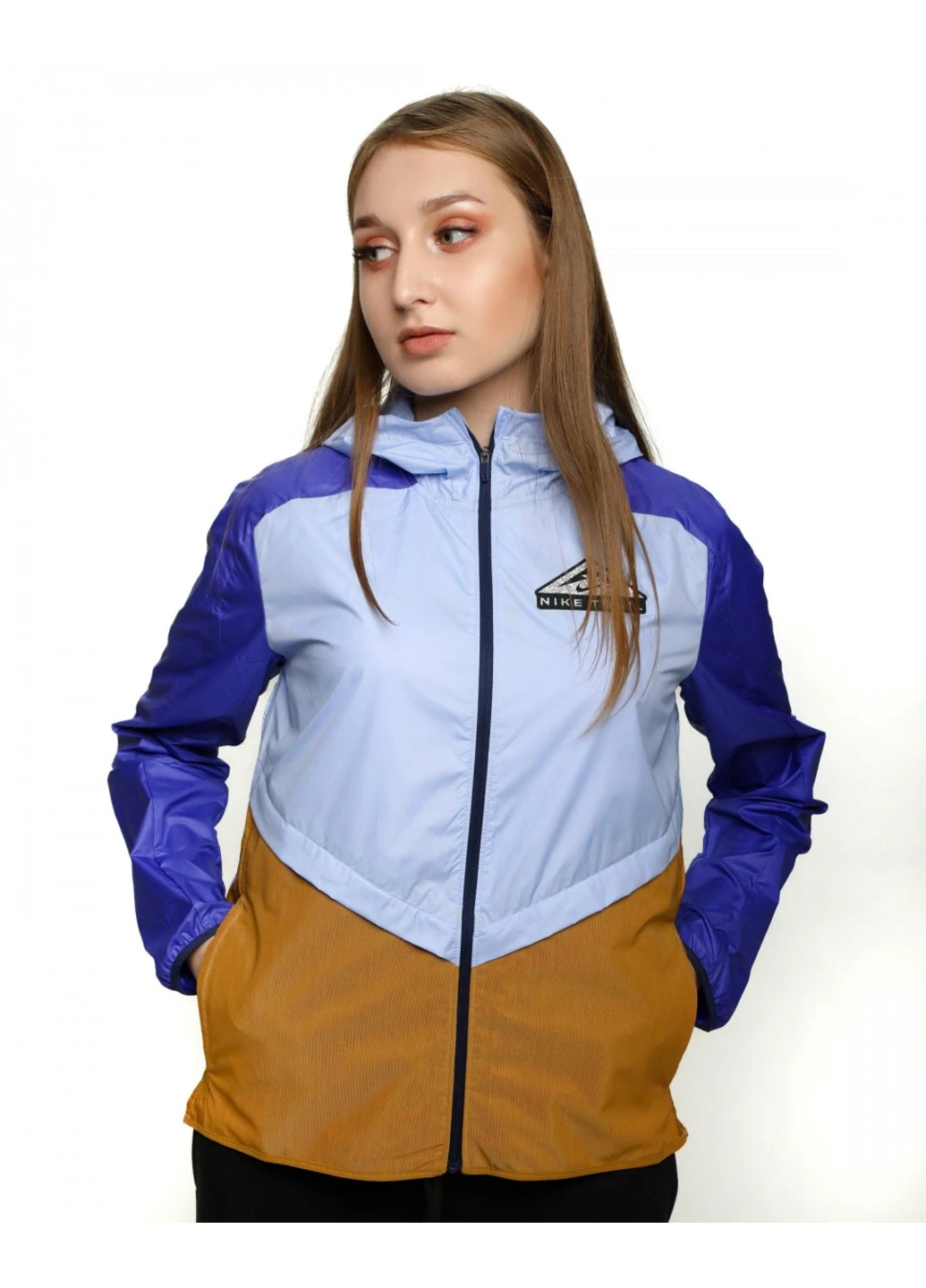 Комбінована зимня куртка w nk sf trail jkt Nike