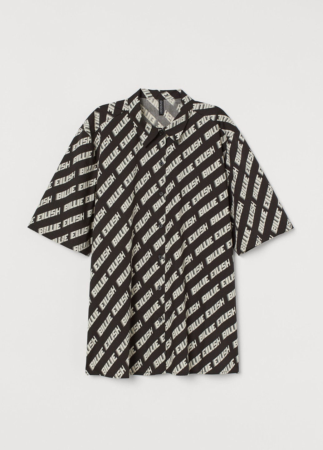 Черно-белая кэжуал рубашка с надписями H&M