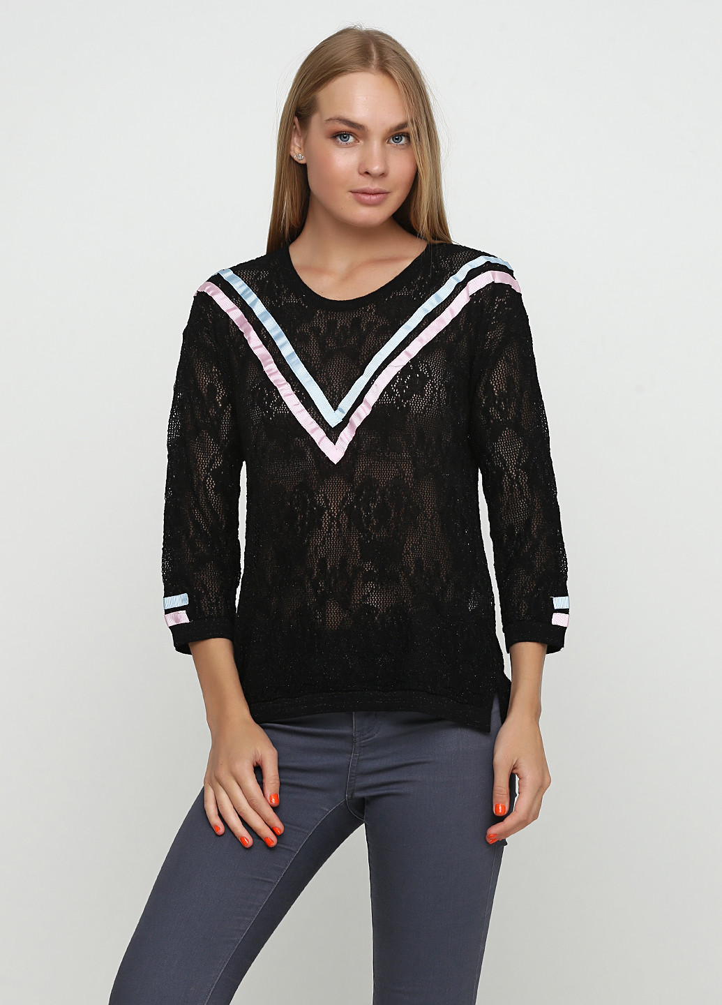 Черный демисезонный джемпер пуловер Sassofono