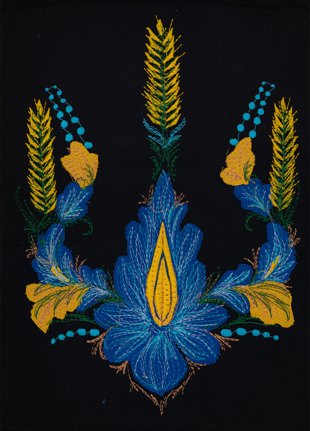 Черный свитшот Nora Kvittin однотонный вышивка, нашивки (301079956)