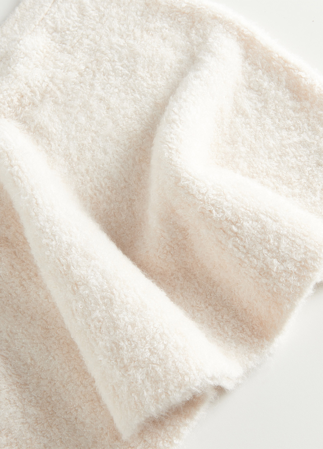 Молочная кэжуал однотонная юбка Reserved клешированная