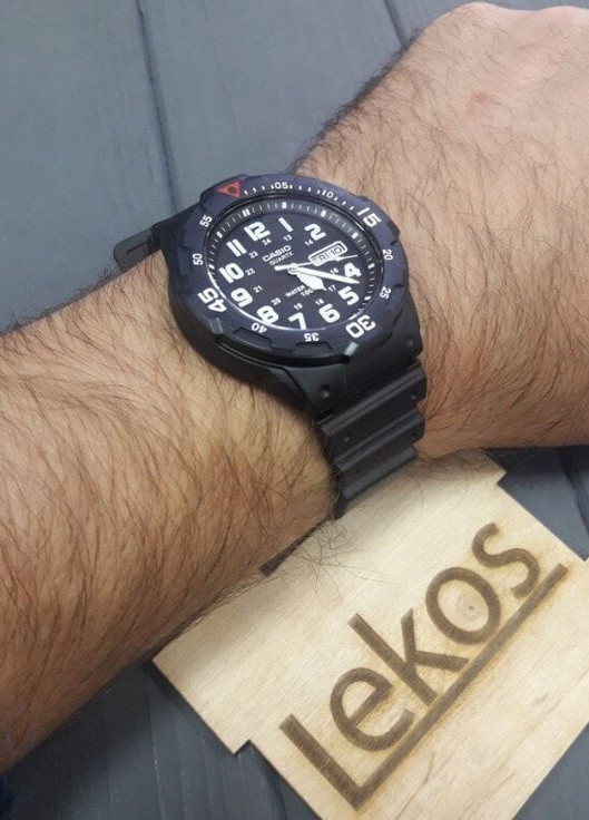 Чоловічі Годинники MRW-200H-1BVEF кварцові спортивні Casio (226704367)