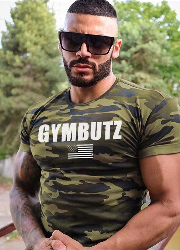 Зеленая футболка хаки BUTZ