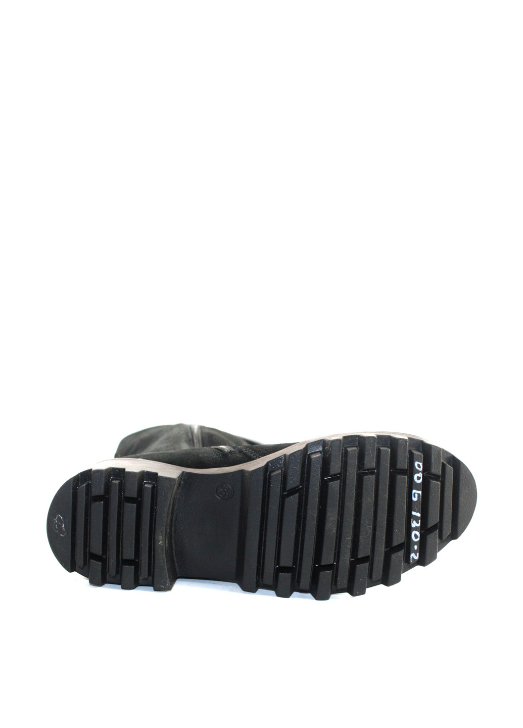 Черные осенние полусапоги Mila