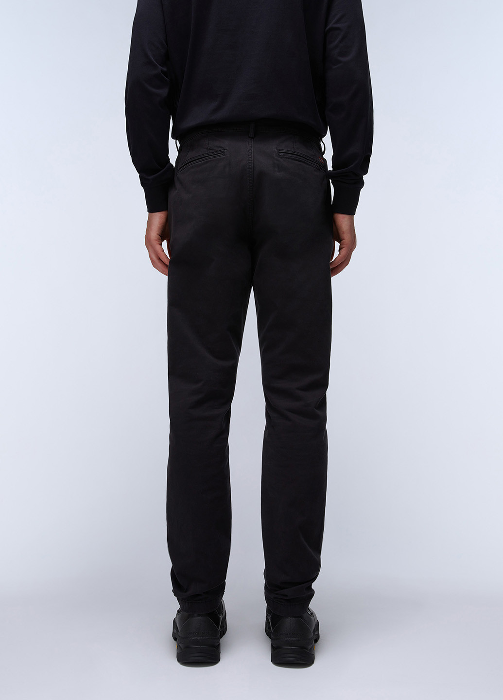 Черные кэжуал демисезонные зауженные брюки Napapijri