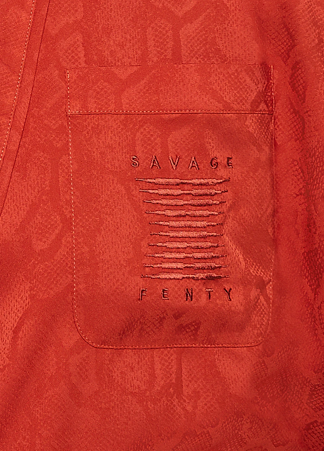 Терракотовая домашний рубашка змеиный Savage X Fenty
