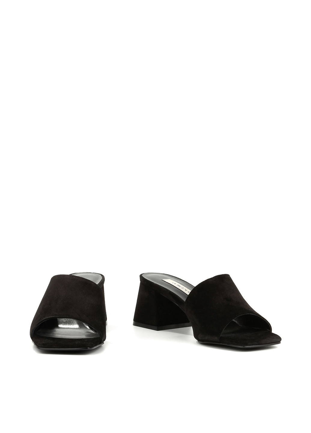 Черные шлепанцы Le'BERDES