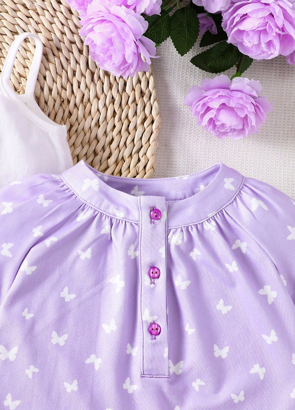 Комбинированный летний костюм (блуза, майка, шорты) SHEIN