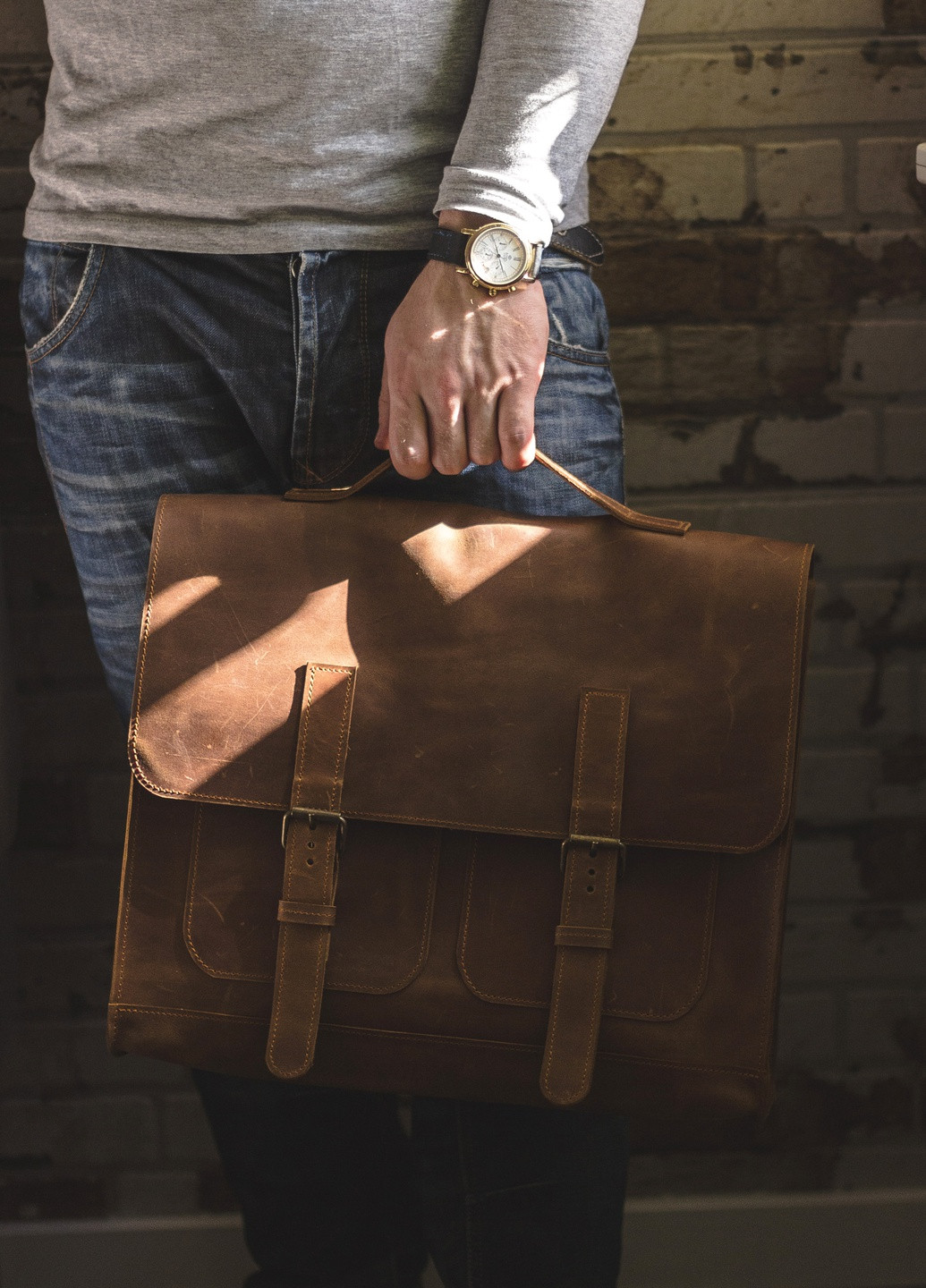 Практичная мужская сумка для документов или ноутбука ручной работы из винтажной натуральной кожи коньячного цвета Boorbon (253449138)