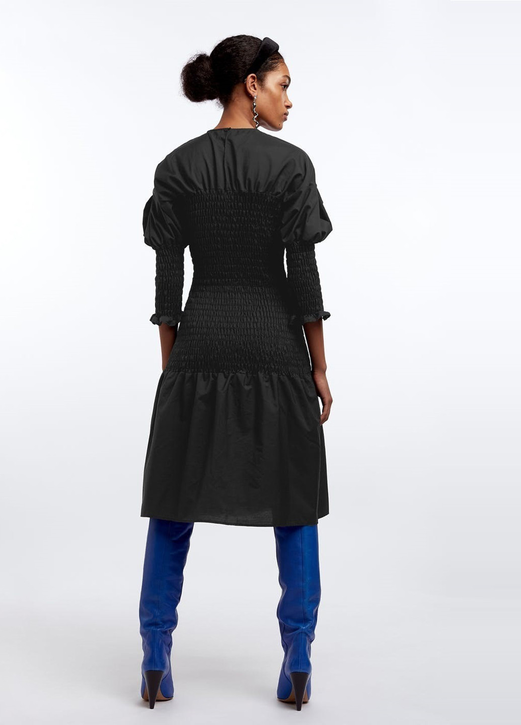 Черное коктейльное платье Gina Tricot однотонное