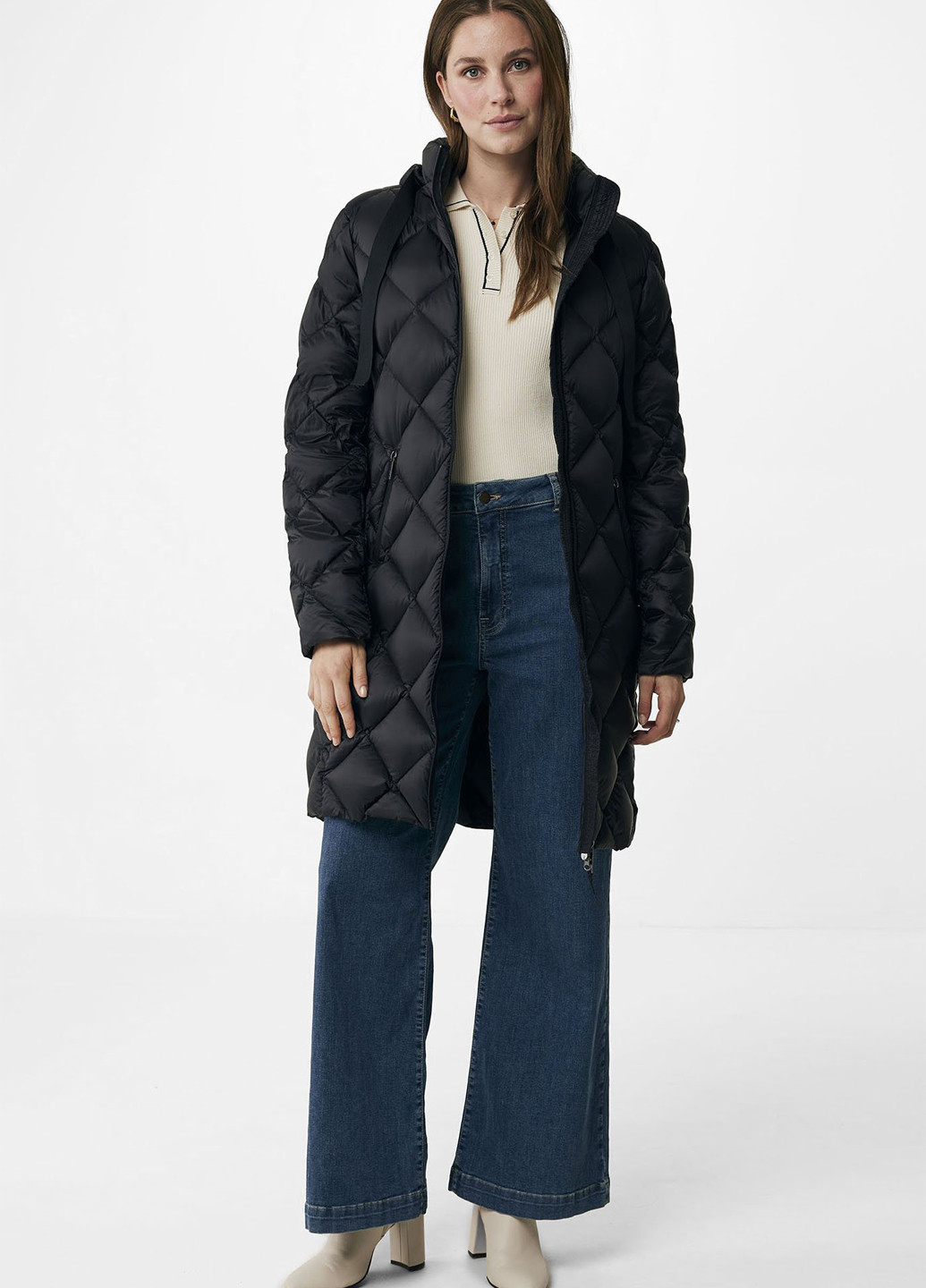 Черная зимняя куртка Mexx