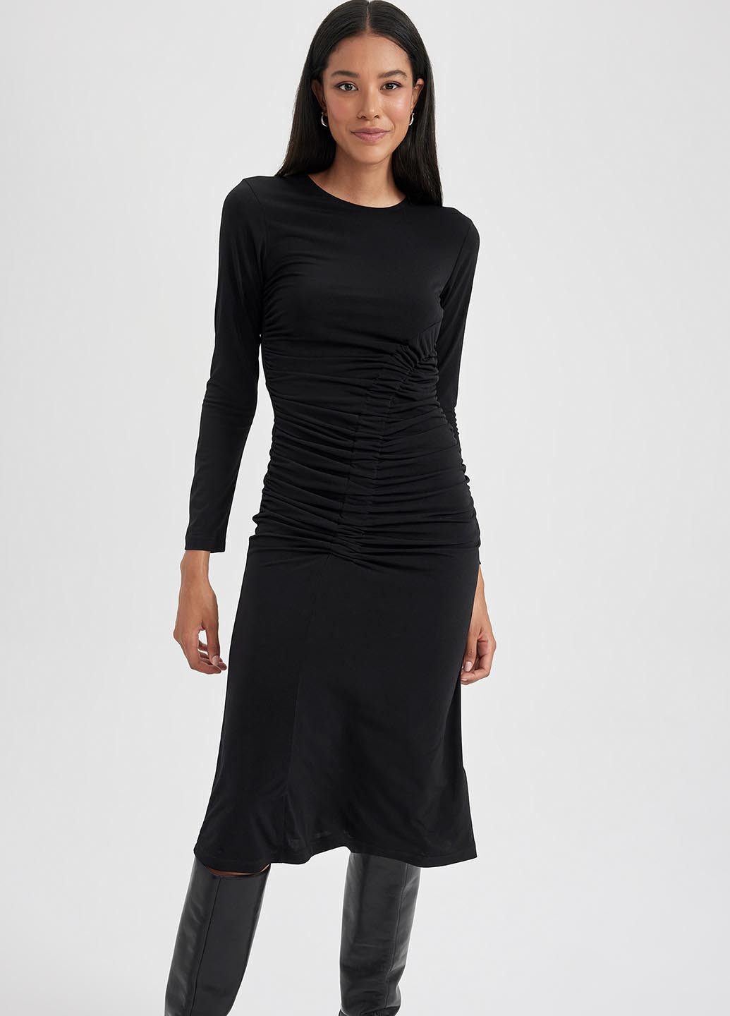 Черное кэжуал платье DeFacto однотонное