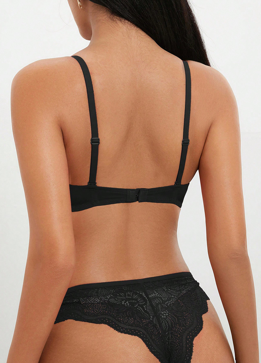 Чорний бралетт бюстгальтер SHEIN з кісточками поліамід