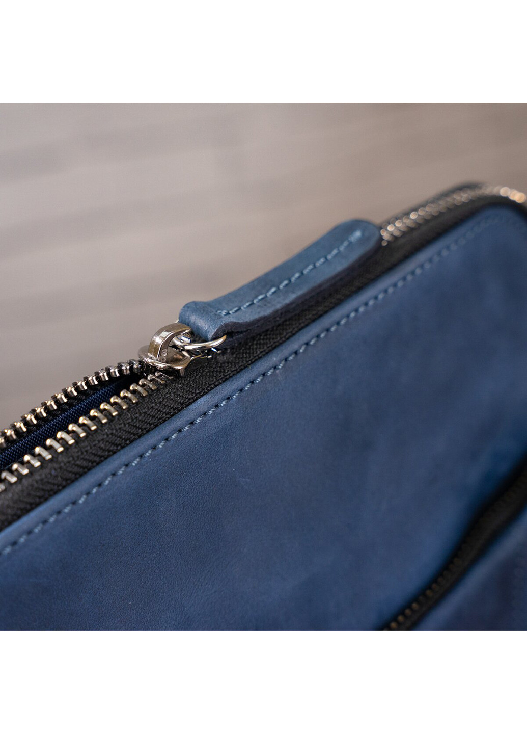 Мужская кожаная сумка 20,5х26х2 см Shvigel (229460871)