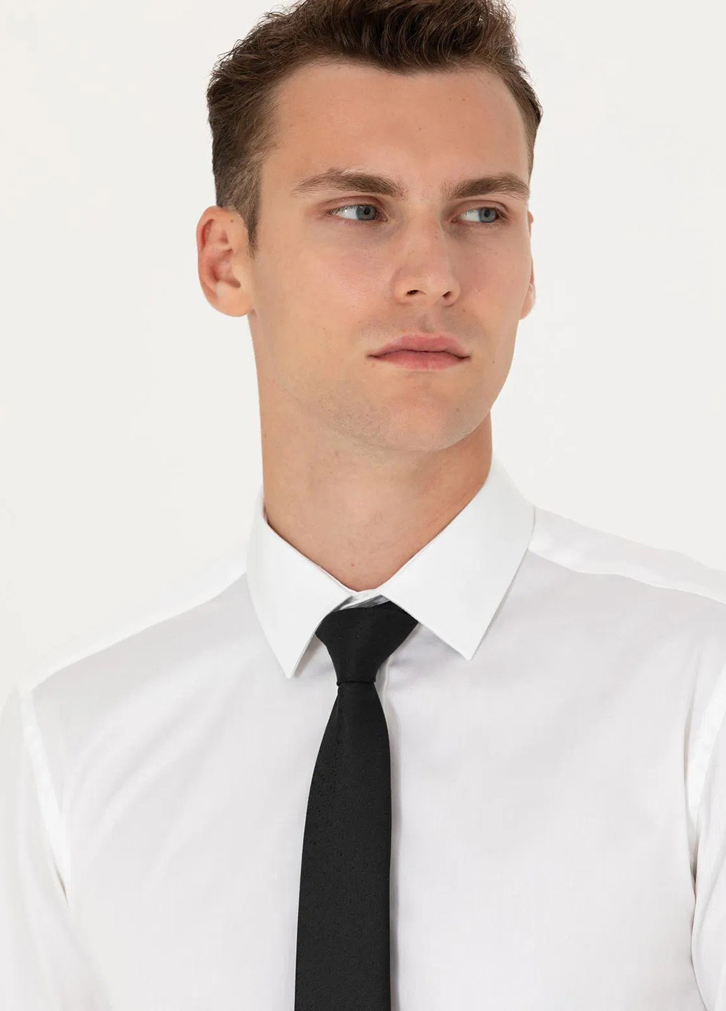 Белая классическая рубашка однотонная Pierre Cardin