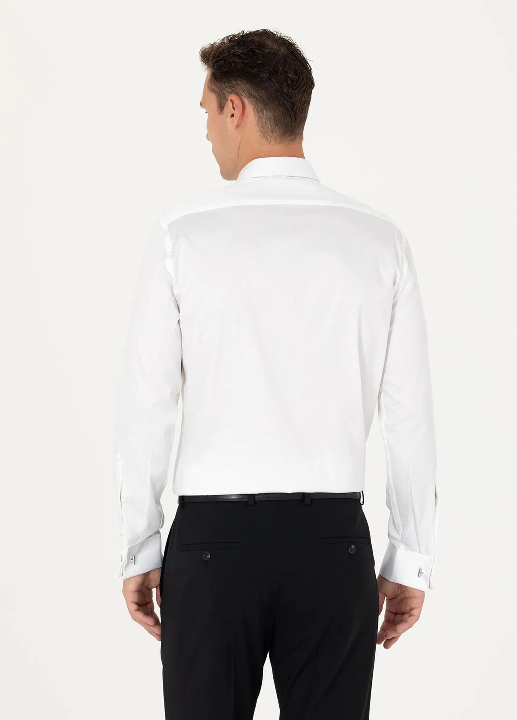 Белая классическая рубашка однотонная Pierre Cardin