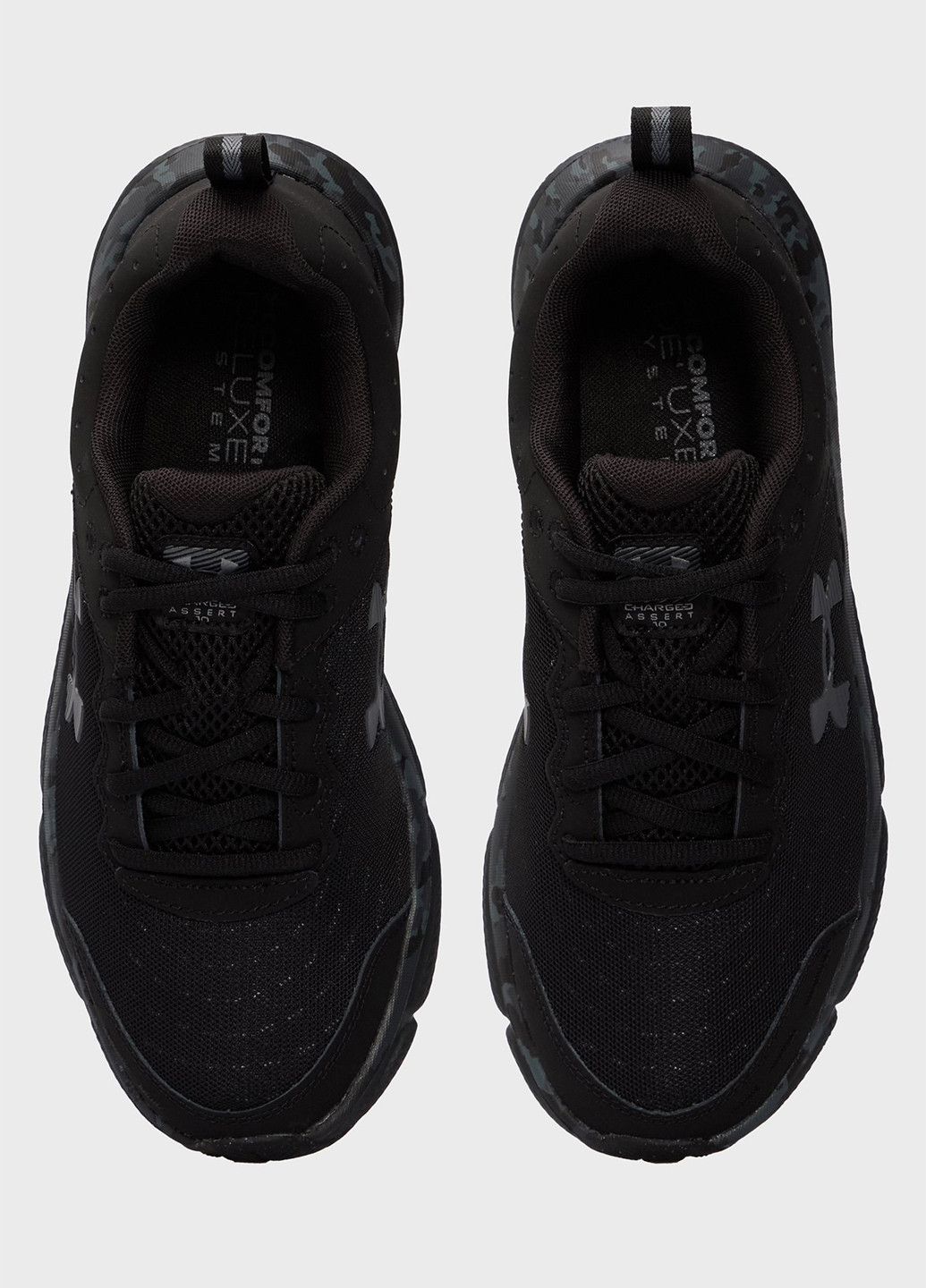 Черные демисезонные кроссовки Under Armour