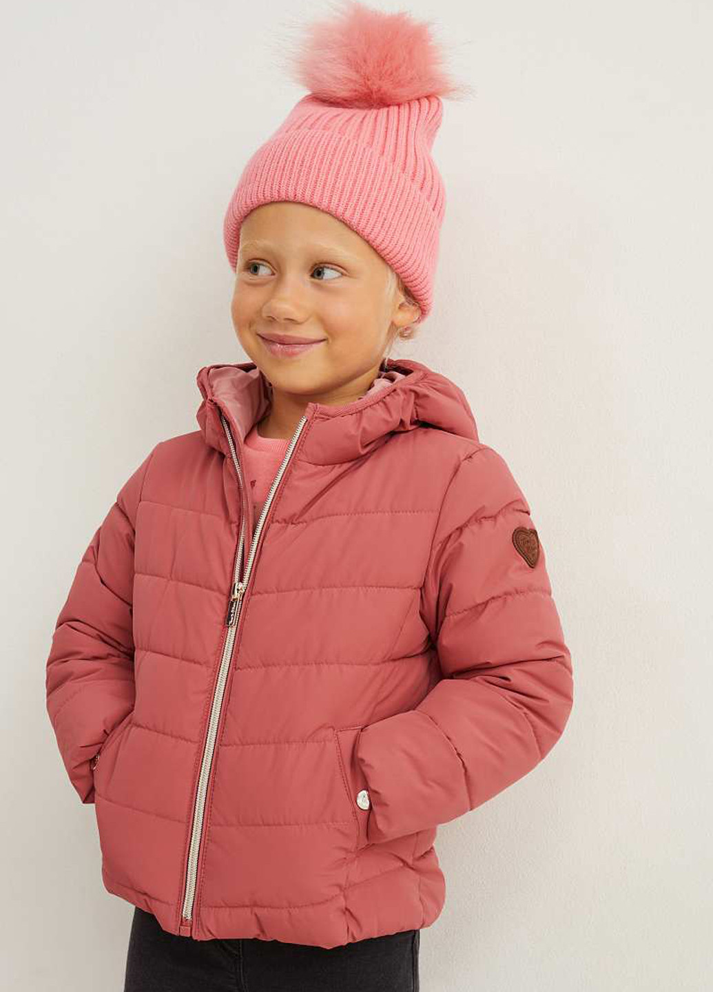 Рожева демісезонна куртка C&A