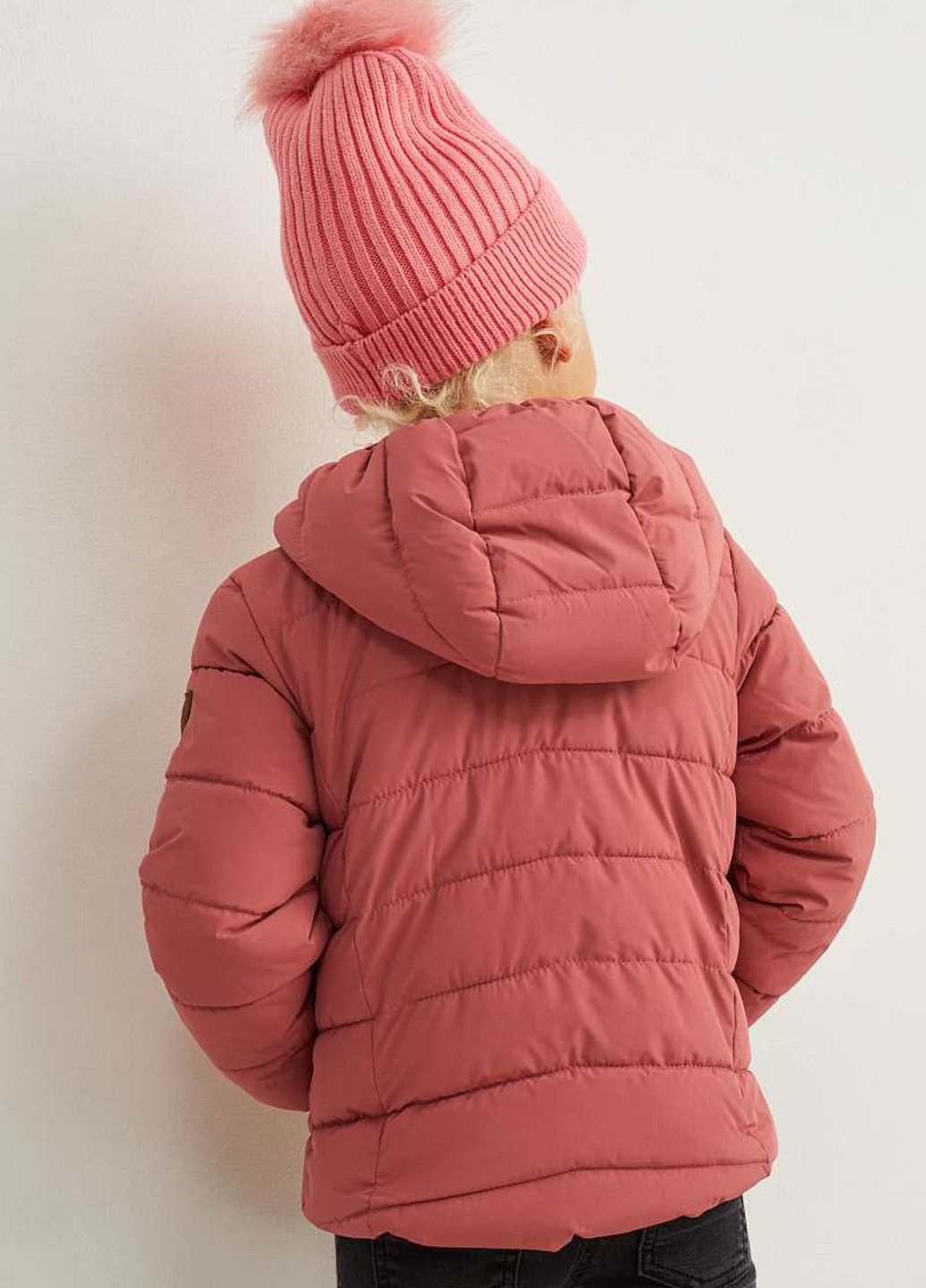 Рожева демісезонна куртка C&A