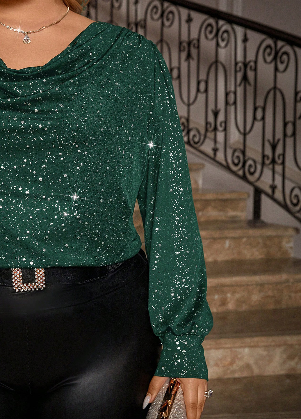 Темно-зелёная блуза SHEIN