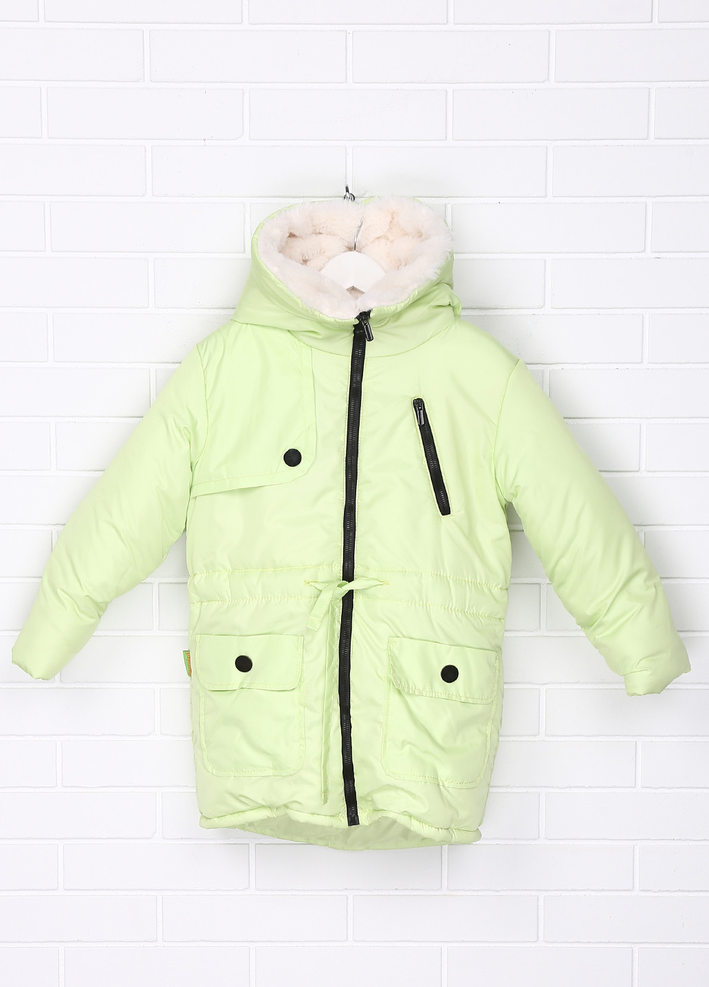 Салатовая зимняя куртка Одягайко