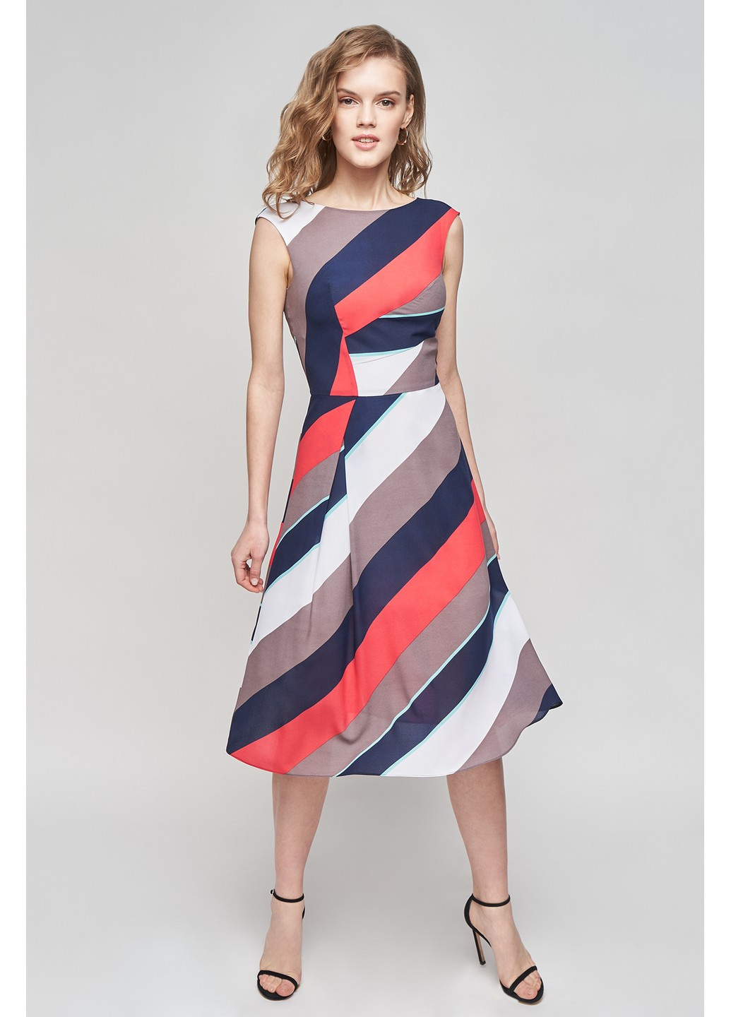 Комбинированное деловое платье тара клеш, с пышной юбкой BYURSE с абстрактным узором