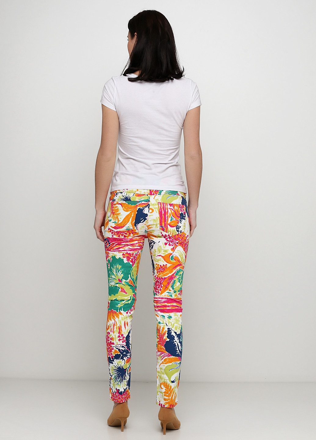 Молочные летние зауженные джинсы By Malene Birger