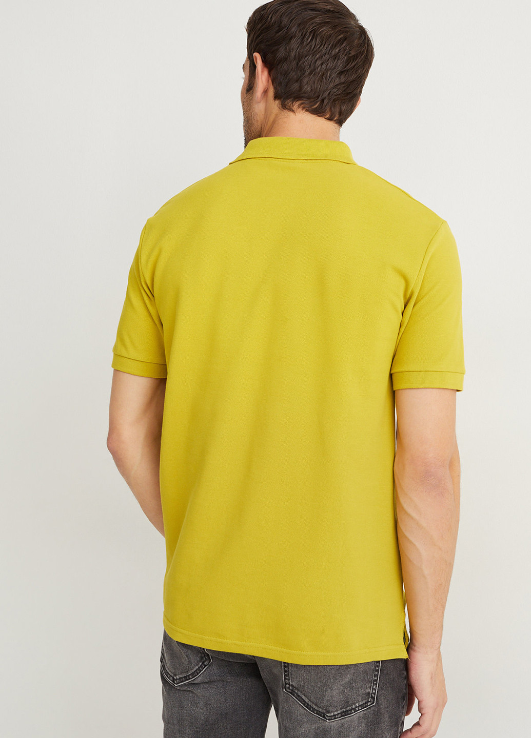 Горчичная футболка-поло для мужчин C&A однотонная