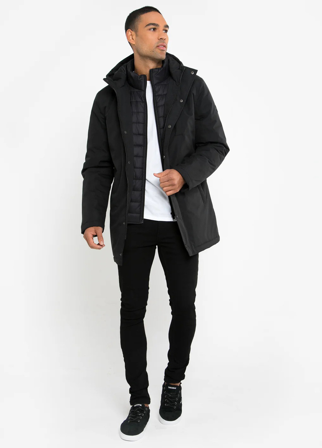 Чорна демісезонна куртка Threadbare
