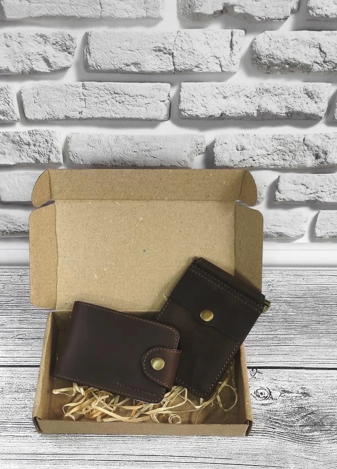 Подарочный набор №16 (зажим + картхолдер) коричневй DNK Leather (253933672)