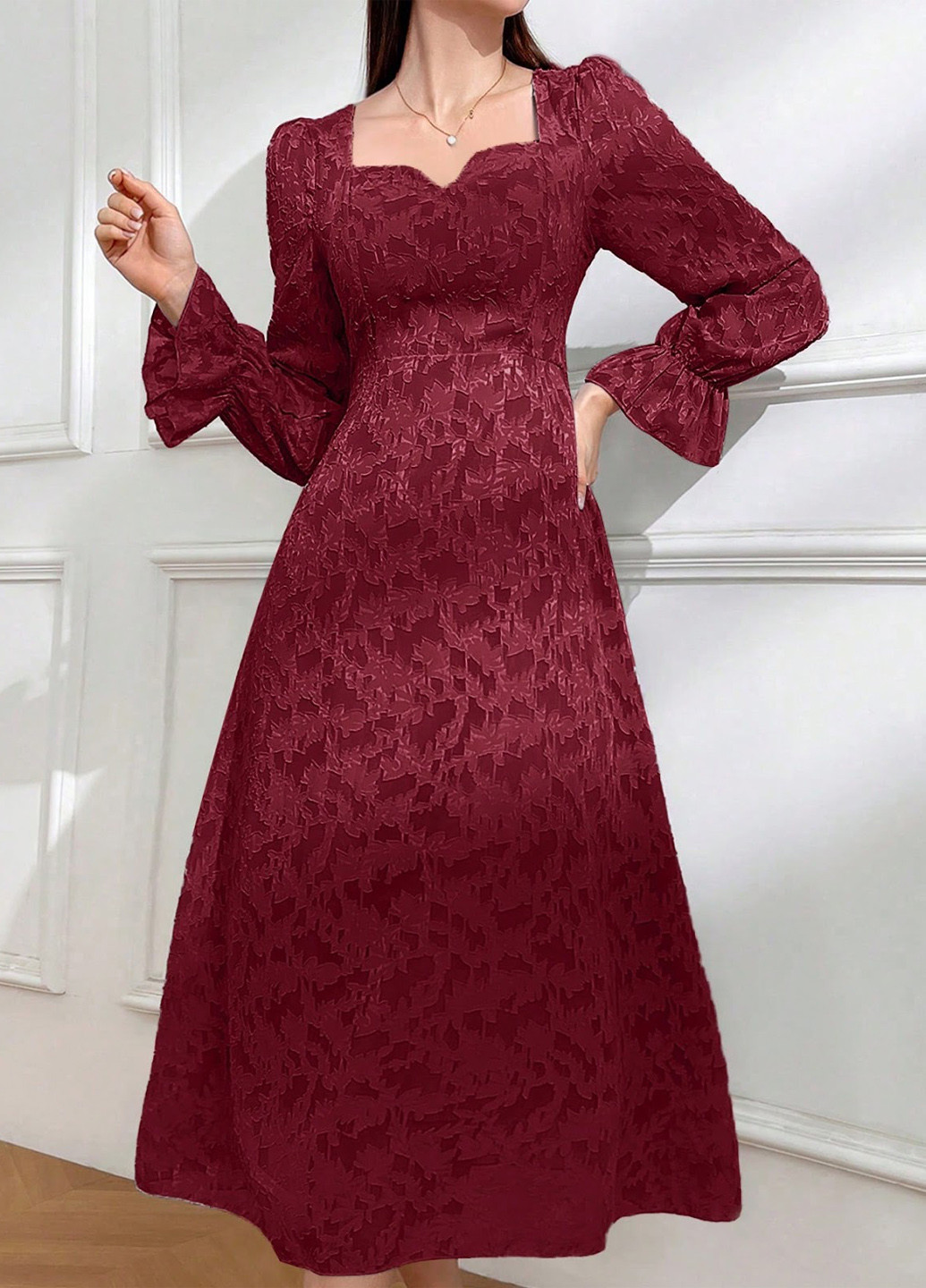 Бордовое праздничный, вечернее платье клеш SHEIN с абстрактным узором