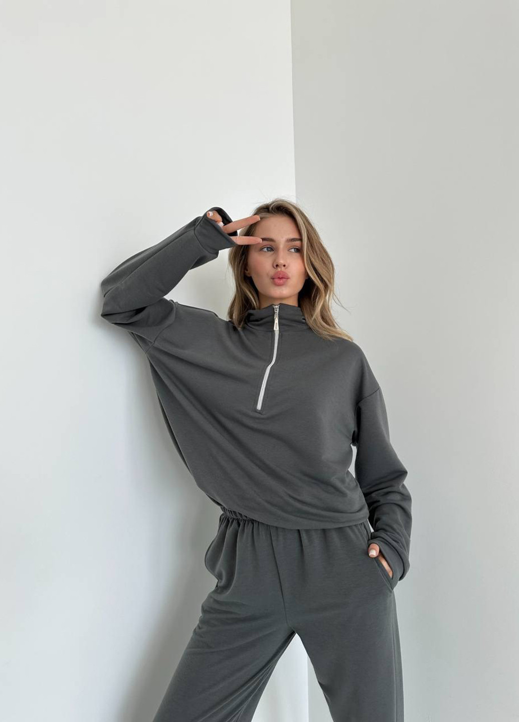 Костюм (свитшот, брюки) No Brand (341297178)