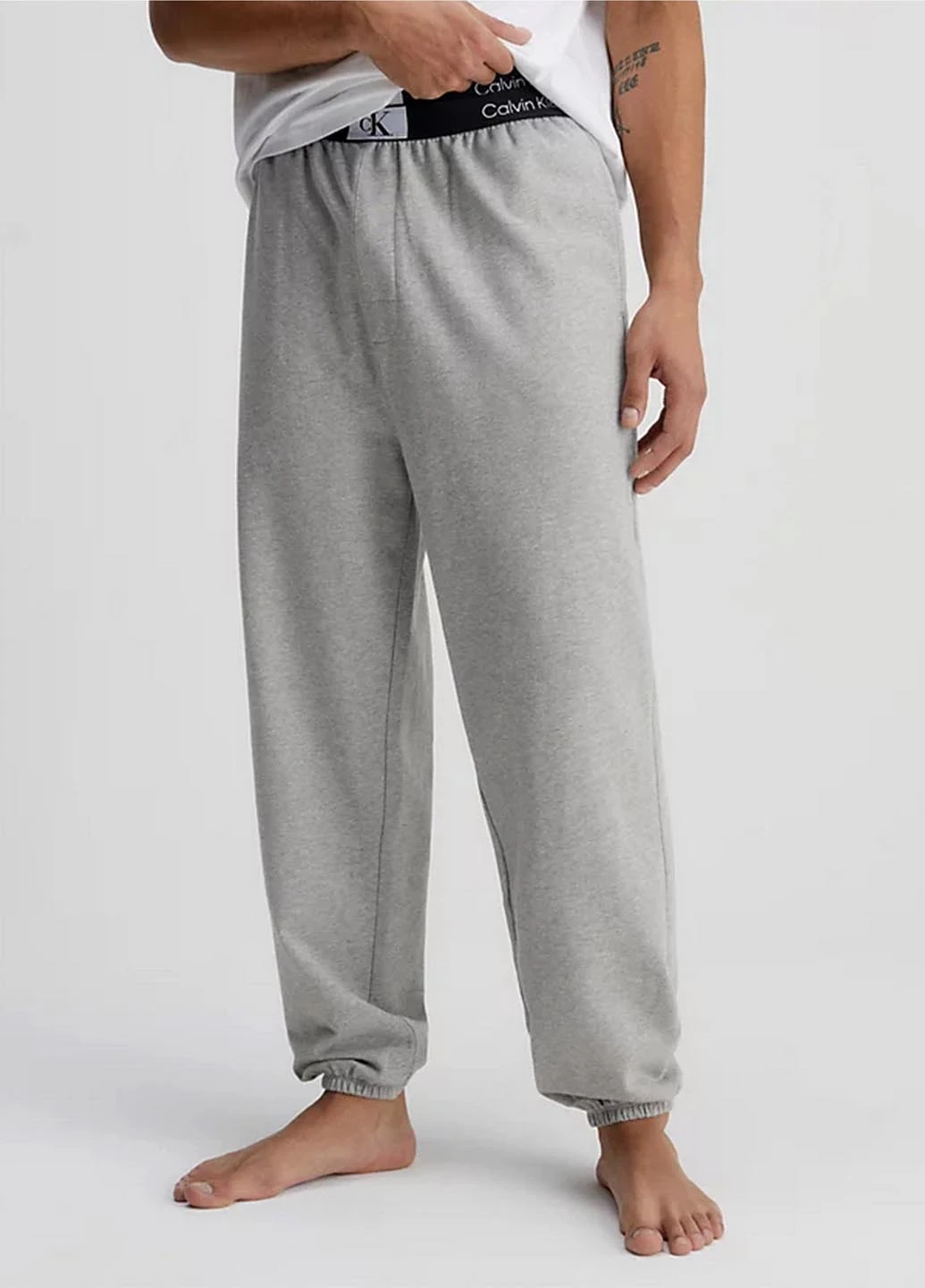 Серые домашние демисезонные джоггеры брюки Calvin Klein Underwear