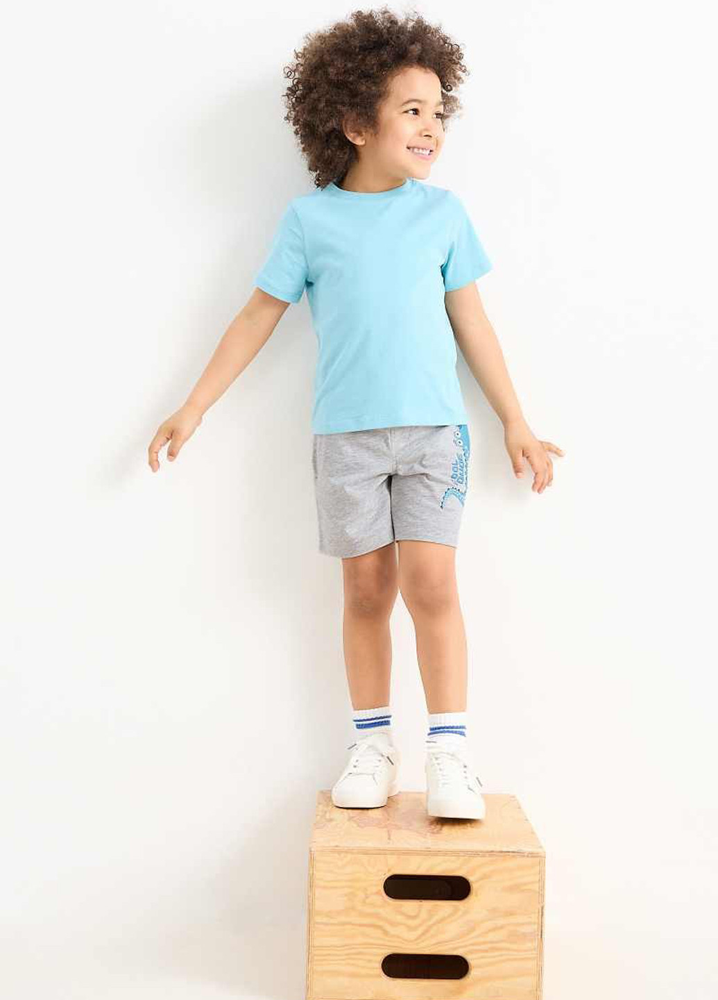 Шорти C&A (335386425)