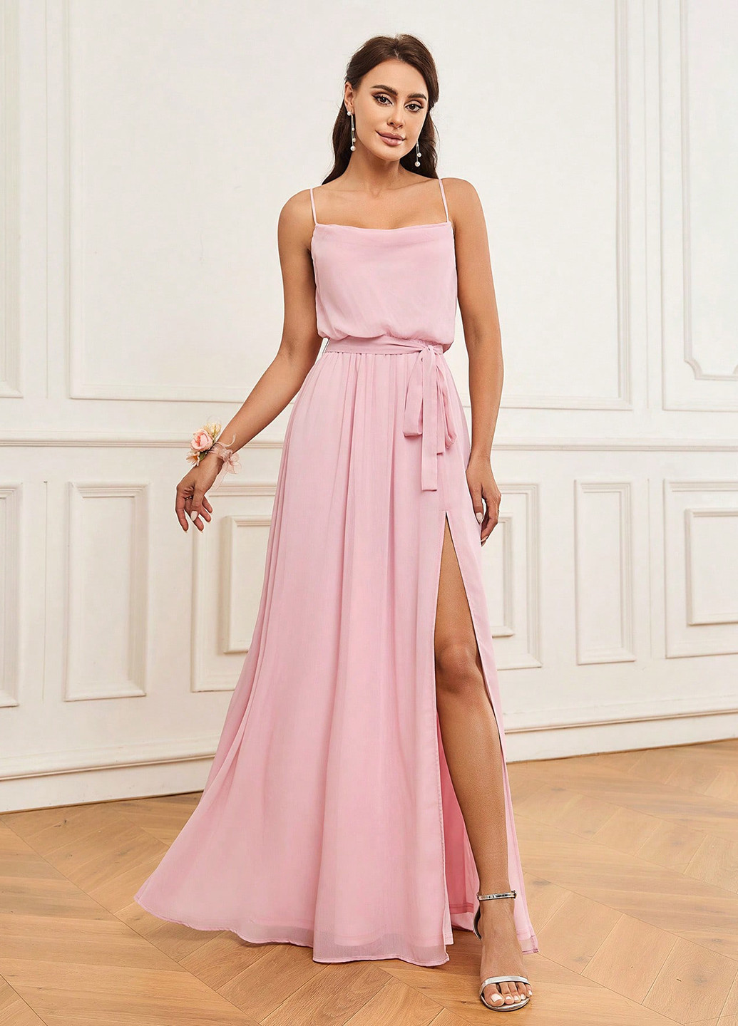 Світло-рожева вечірня сукня з відкритою спиною SHEIN однотонна