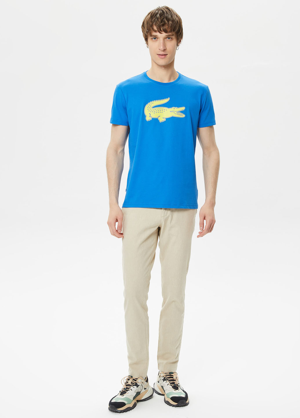 Светло-синяя футболка Lacoste