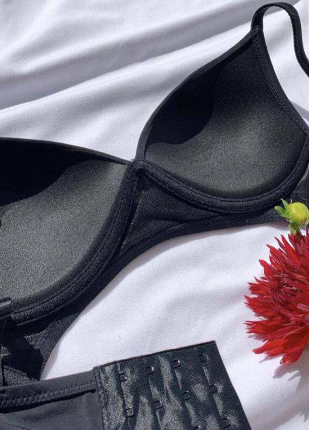 Чорний бюстгальтер Fashion Forms без кісточок поліамід