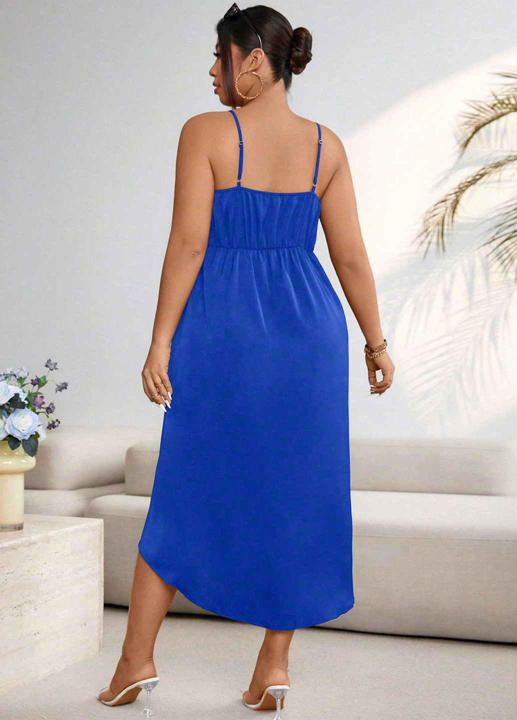Синее кэжуал платье на запах SHEIN однотонное